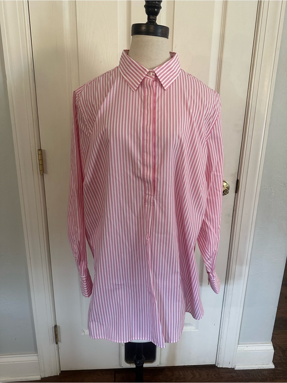 Lands' End Pink & White Striped Women’s Button-Down Shirt